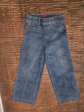 SPANX Women's Cropped Wide Leg Jeans Med Blue Wash Size M Pull-On Shaping Denim
